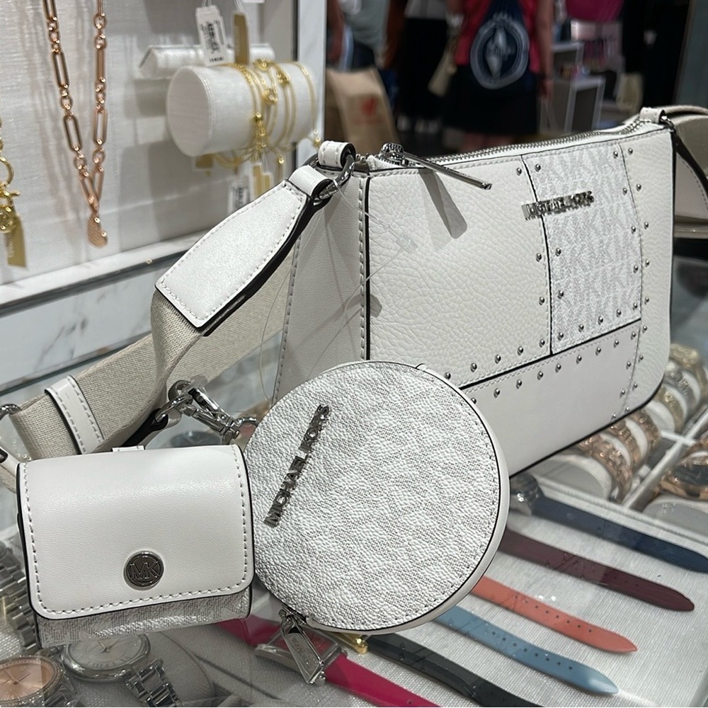 Michael Kors Jet Set Signature Logo Crossbody Bag with Case for Apple Airpods Pr